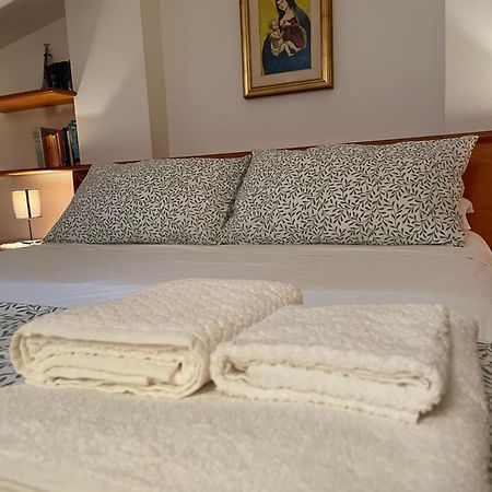 La Casa Nel Cortile Apartment Castelbuono  Ngoại thất bức ảnh