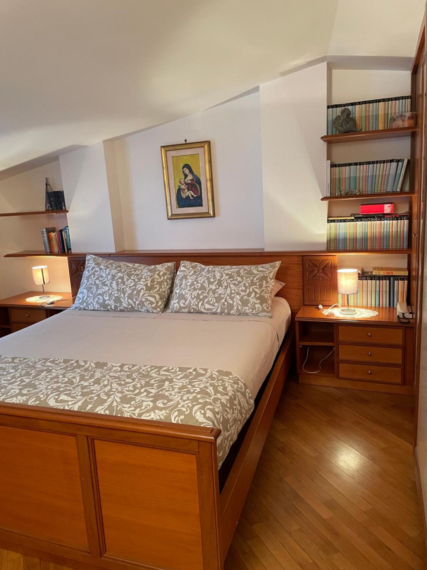 La Casa Nel Cortile Apartment Castelbuono  Ngoại thất bức ảnh