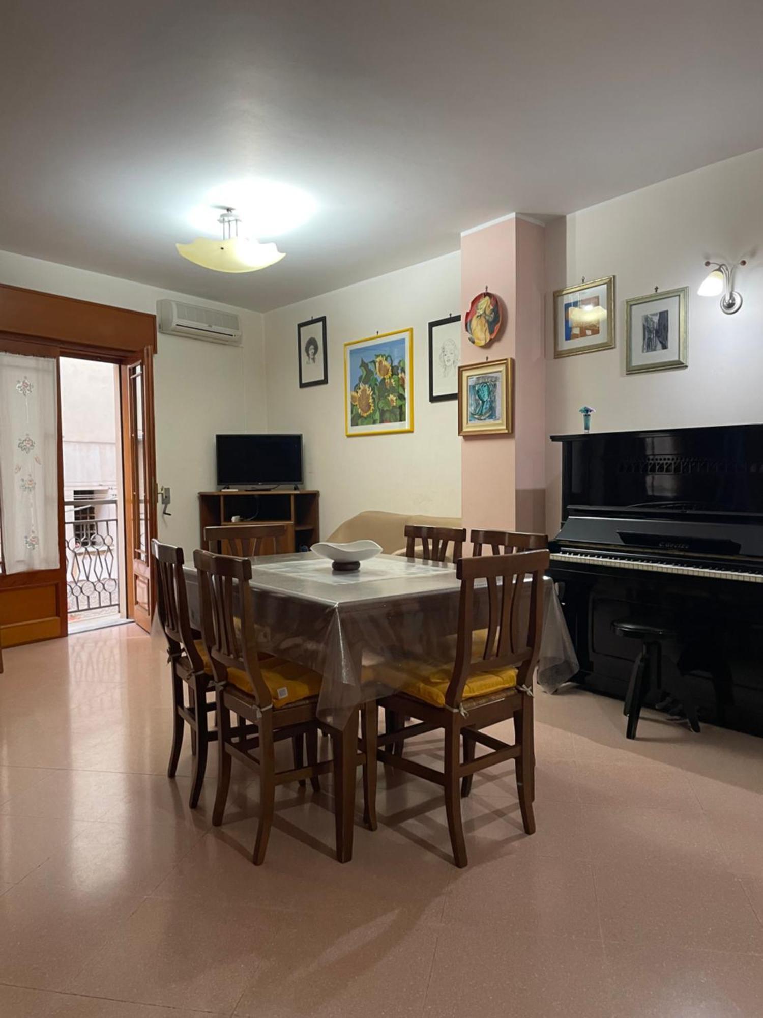 La Casa Nel Cortile Apartment Castelbuono  Ngoại thất bức ảnh