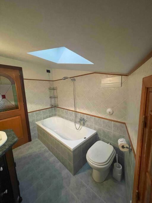 La Casa Nel Cortile Apartment Castelbuono  Ngoại thất bức ảnh
